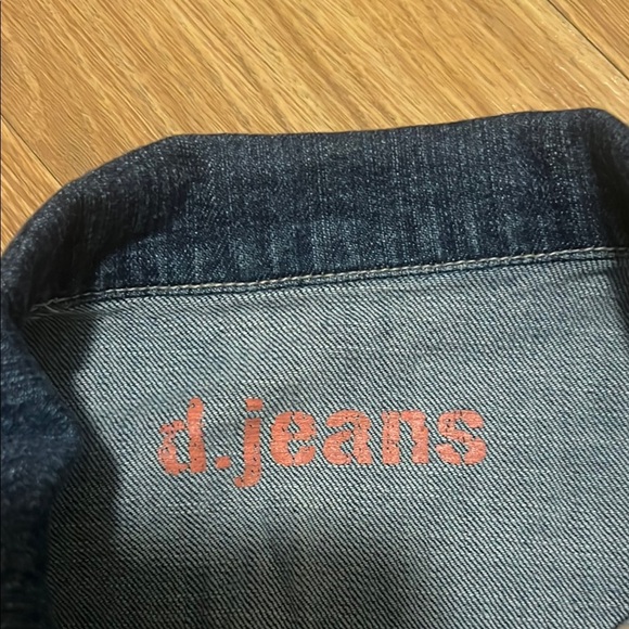 d. jeans Dark Blue Denim Vest with Floral Embroidery small - Picture 2 of 6